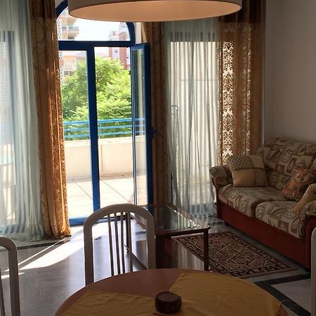 Apartment Marbella House Buitenkant foto