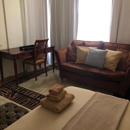 Apartment Marbella House Buitenkant foto