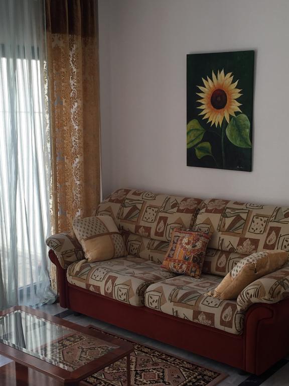 Apartment Marbella House Buitenkant foto