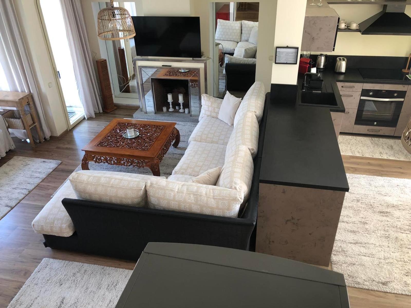 Apartment Marbella House Buitenkant foto