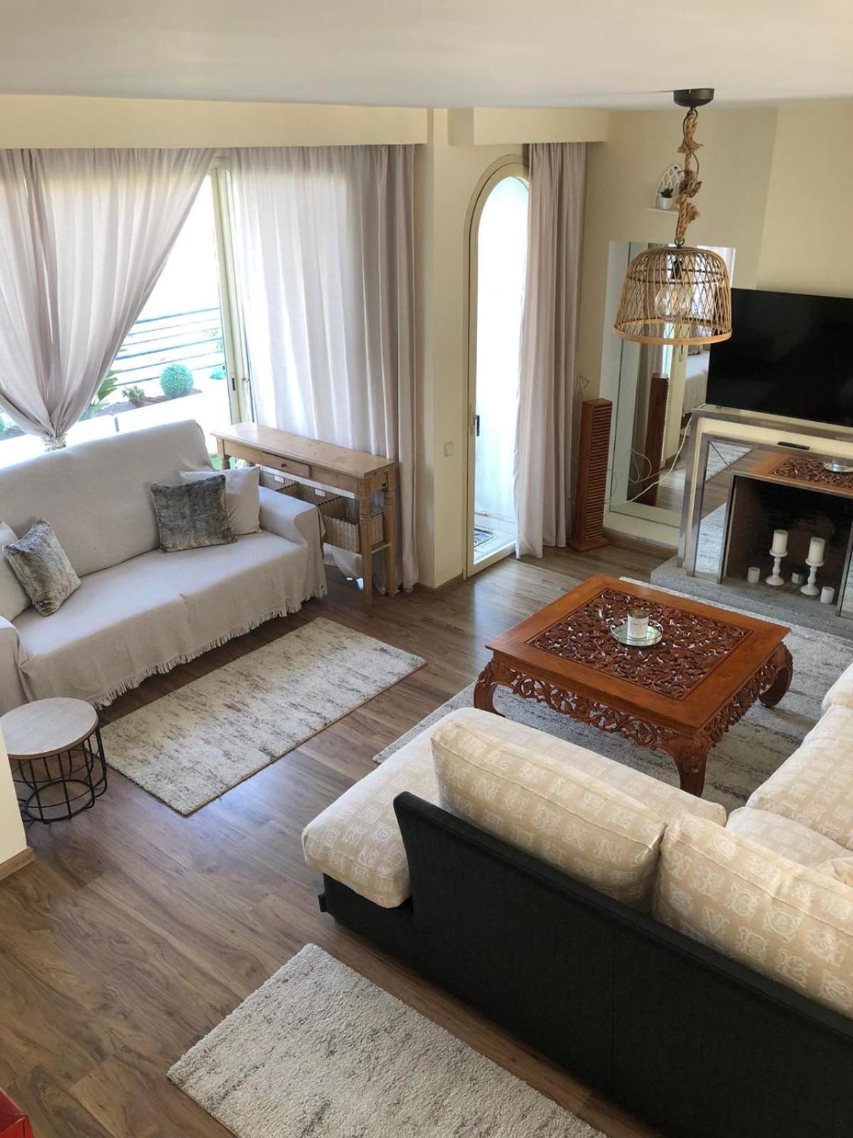 Apartment Marbella House Buitenkant foto