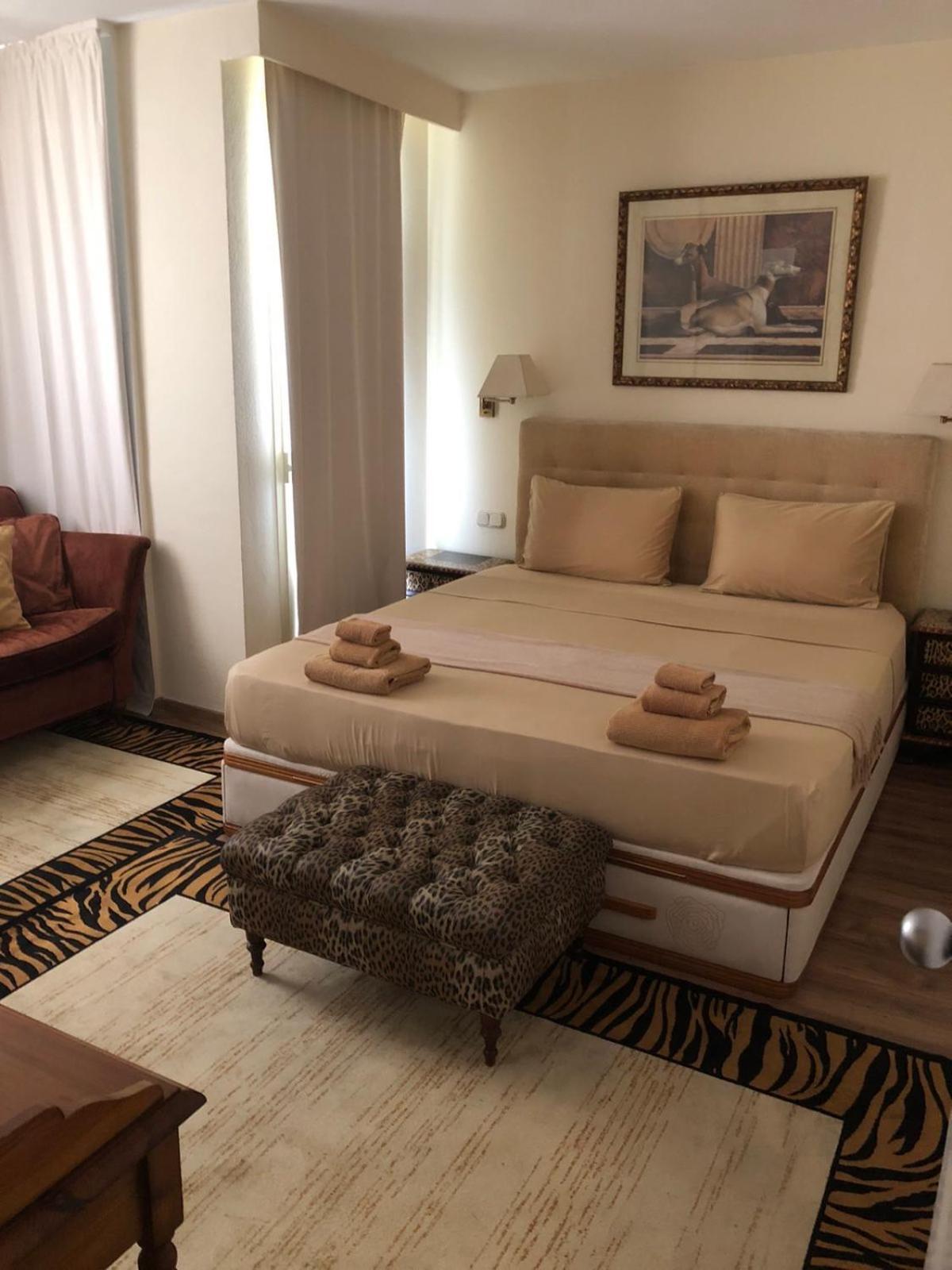 Apartment Marbella House Buitenkant foto