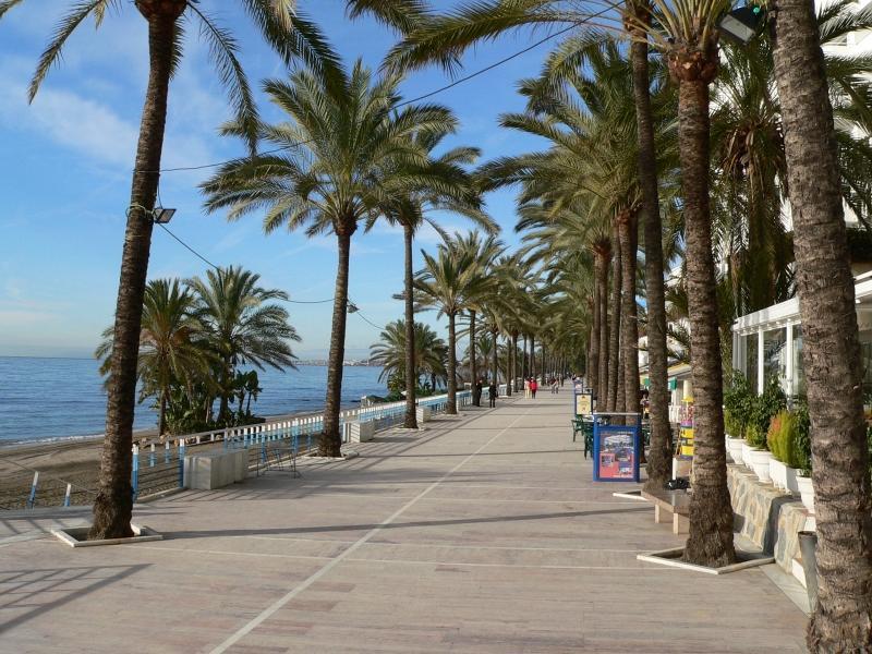 Apartment Marbella House Buitenkant foto